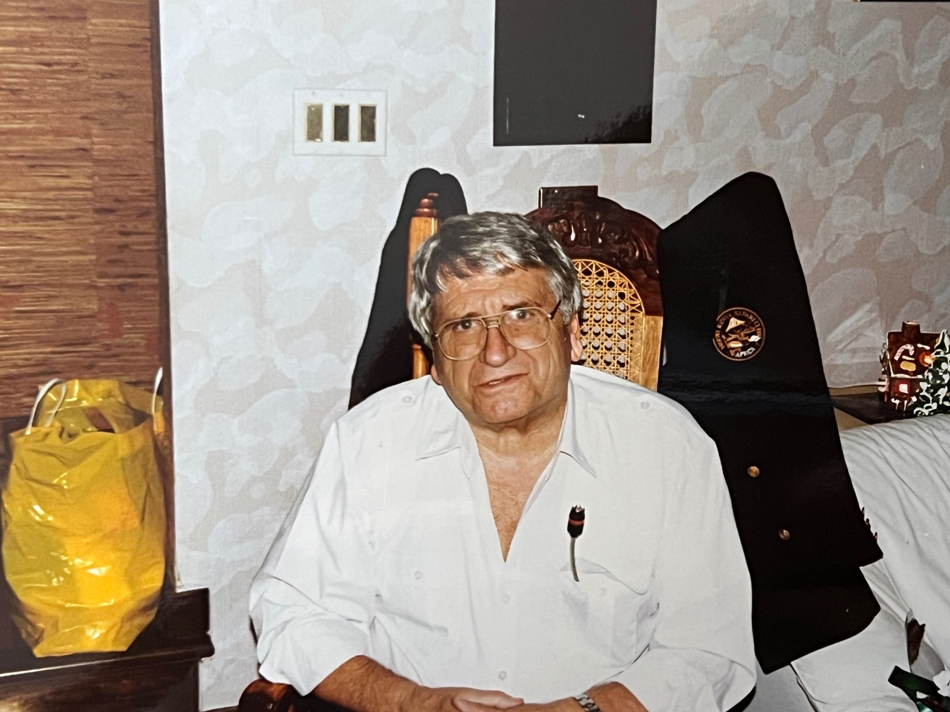 Bob, Richard's father — steady, quiet strength in every frame